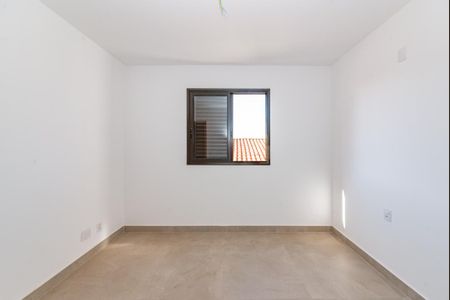 Apartamento à venda com 111m², 3 quartos e 2 vagas Apartamento à venda com 111m², 3 quartos e 2 vagasQuarto 2
