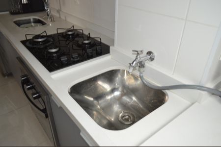 Apartamento à venda com 41m², 2 quartos e sem vagaCozinha e Área de Serviço