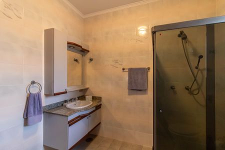 Casa à venda com 500m², 5 quartos e 6 vagas Casa à venda com 500m², 5 quartos e 6 vagasSuíte 3 Banheiro