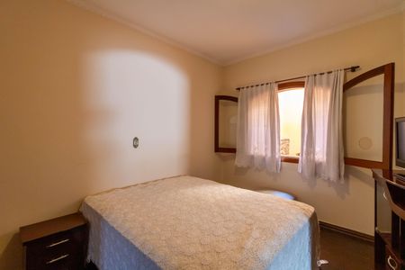 Casa à venda com 500m², 5 quartos e 6 vagas Casa à venda com 500m², 5 quartos e 6 vagasSuíte 2