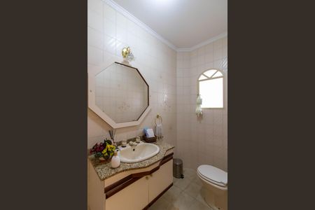 Casa à venda com 500m², 5 quartos e 6 vagas Casa à venda com 500m², 5 quartos e 6 vagasLavabo da Copa