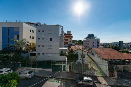 Apartamento à venda com 184m², 3 quartos e 3 vagasVista da Suíte