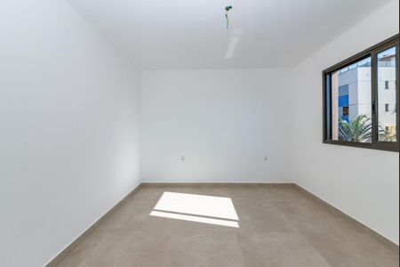 Apartamento à venda com 184m², 3 quartos e 3 vagasSuíte