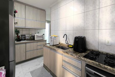 Casa à venda com 120m², 2 quartos e 5 vagas Casa à venda com 120m², 2 quartos e 5 vagasCozinha