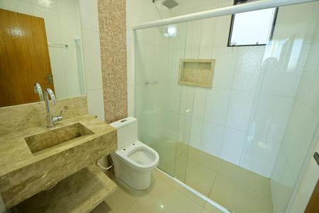 Casa para alugar com 257m², 3 quartos e 4 vagas Casa para alugar com 257m², 3 quartos e 4 vagasBanheiro da Suíte