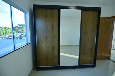 Casa para alugar com 257m², 3 quartos e 4 vagas Casa para alugar com 257m², 3 quartos e 4 vagasQuarto 1