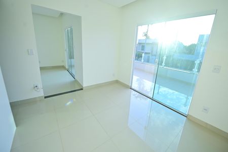 Casa para alugar com 257m², 3 quartos e 4 vagas Casa para alugar com 257m², 3 quartos e 4 vagasQuarto 2