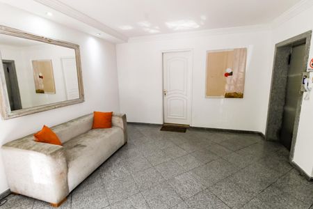 Apartamento à venda com 97m², 3 quartos e 2 vagas Apartamento à venda com 97m², 3 quartos e 2 vagasHall de entrada