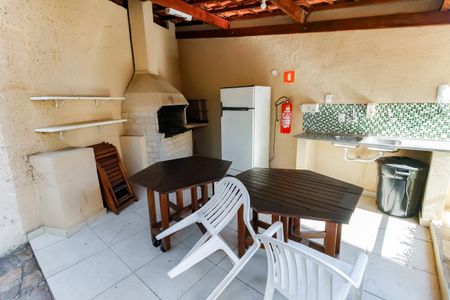 Apartamento à venda com 97m², 3 quartos e 2 vagas Apartamento à venda com 97m², 3 quartos e 2 vagasÁrea comum - Churrasqueira