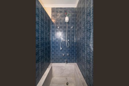 Casa à venda com 330m², 3 quartos e 2 vagasBanheiro do Quarto