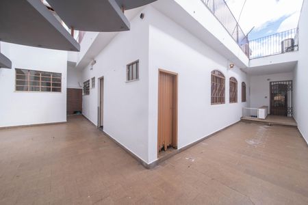 Casa à venda com 330m², 3 quartos e 2 vagasÁrea comum
