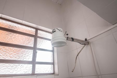 Casa à venda com 330m², 3 quartos e 2 vagasBanheiro de Serviço 2