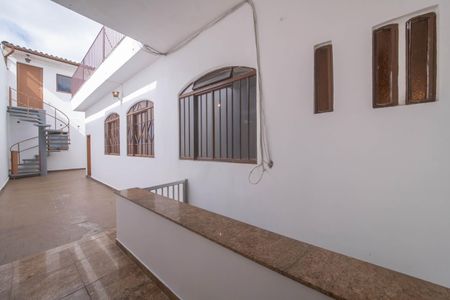 Casa à venda com 330m², 3 quartos e 2 vagasÁrea comum