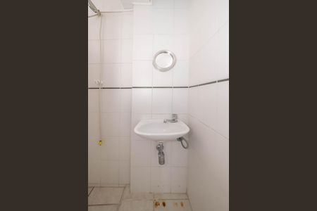 Casa à venda com 330m², 3 quartos e 2 vagasBanheiro de Serviço 2