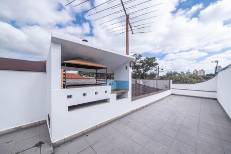 Casa à venda com 330m², 3 quartos e 2 vagasÁrea comum