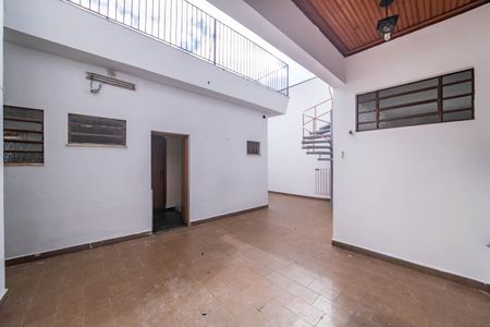 Casa à venda com 330m², 3 quartos e 2 vagasÁrea comum