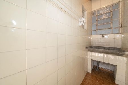 Casa à venda com 330m², 3 quartos e 2 vagasÁrea de Serviço