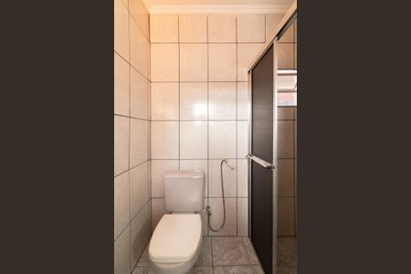 Casa à venda com 70m², 3 quartos e 2 vagas Casa à venda com 70m², 3 quartos e 2 vagasBanheiro da Suíte