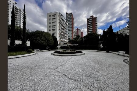 Apartamento à venda com 323m², 4 quartos e 6 vagas Apartamento à venda com 323m², 4 quartos e 6 vagasÁrea comum