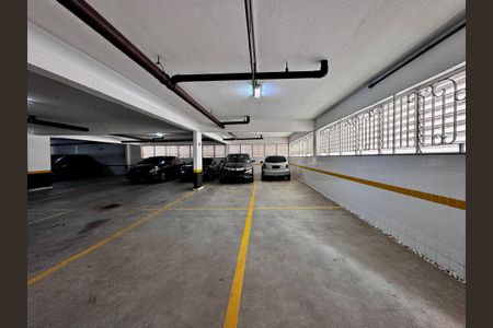 Apartamento à venda com 323m², 4 quartos e 6 vagas Apartamento à venda com 323m², 4 quartos e 6 vagasÁrea comum