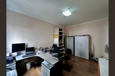 Apartamento à venda com 323m², 4 quartos e 6 vagas Apartamento à venda com 323m², 4 quartos e 6 vagasSuíte 1
