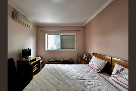 Apartamento à venda com 323m², 4 quartos e 6 vagas Apartamento à venda com 323m², 4 quartos e 6 vagasSuíte 2