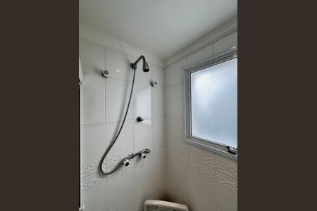 Apartamento à venda com 323m², 4 quartos e 6 vagas Apartamento à venda com 323m², 4 quartos e 6 vagasBanheiro Suíte 2