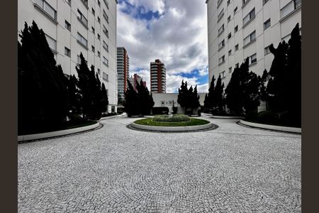 Apartamento à venda com 323m², 4 quartos e 6 vagas Apartamento à venda com 323m², 4 quartos e 6 vagasÁrea comum