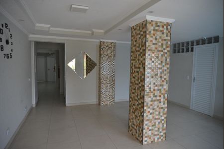 Apartamento à venda com 70m², 3 quartos e 1 vagaHall de entrada