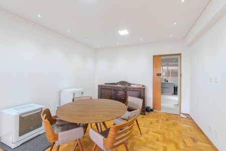 Apartamento à venda com 266m², 3 quartos e 1 vagaSala