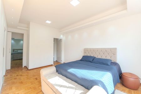 Apartamento à venda com 266m², 3 quartos e 1 vagaSuíte 2