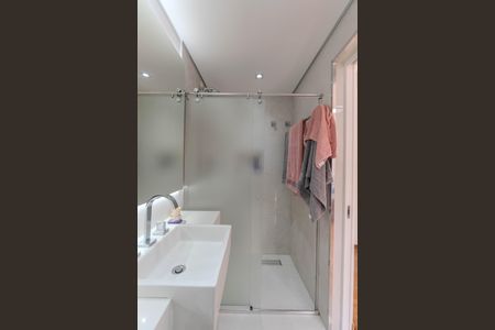 Apartamento à venda com 266m², 3 quartos e 1 vagaBanheiro da Suíte 2