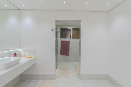 Apartamento à venda com 266m², 3 quartos e 1 vagaBanheiro da Suíte 3