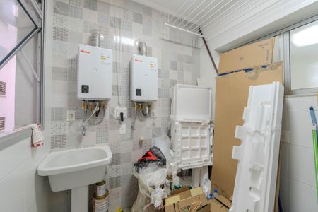 Apartamento à venda com 266m², 3 quartos e 1 vagaÁrea de Serviço