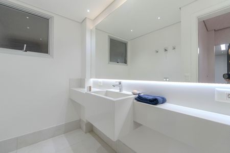 Apartamento à venda com 266m², 3 quartos e 1 vagaLavabo