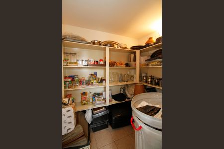 Apartamento à venda com 110m², 2 quartos e 2 vagasDespensa