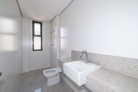 Apartamento à venda com 112m², 3 quartos e 2 vagas Apartamento à venda com 112m², 3 quartos e 2 vagasBanheiro da Suíte