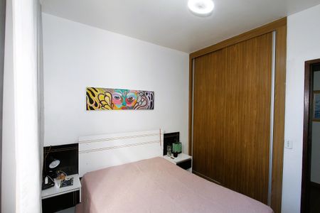 Apartamento à venda com 115m², 3 quartos e 1 vagaQuarto 1