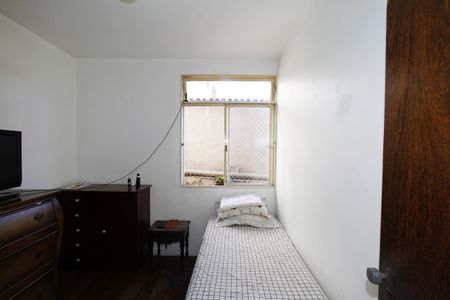 Apartamento à venda com 115m², 3 quartos e 1 vagaQuarto 2