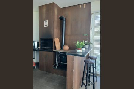 Foto 01 de casa de condomínio à venda com 6 quartos, 450m² em Swiss Park, Campinas