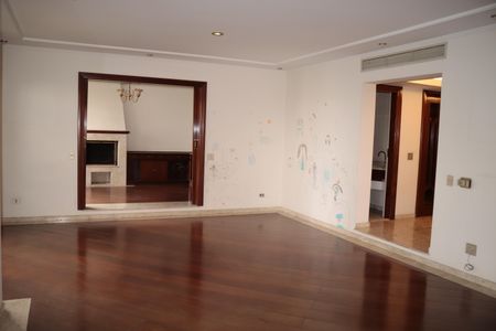 Apartamento à venda com 300m², 4 quartos e 4 vagasSala