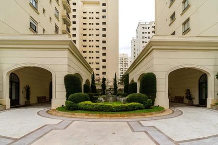 Apartamento à venda com 250m², 4 quartos e 5 vagas