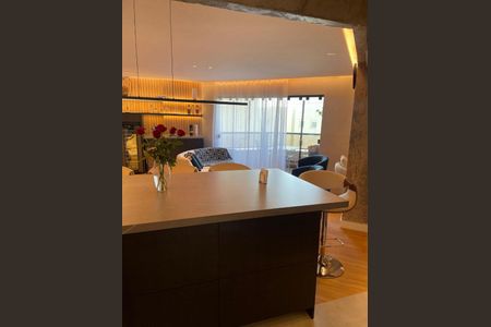 Apartamento à venda com 106m², 2 quartos e 2 vagas