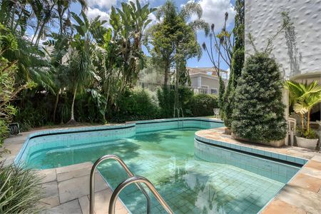 Casa à venda com 783m², 4 quartos e 6 vagas