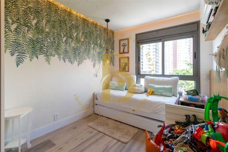 Apartamento à venda com 285m², 4 quartos e 4 vagas