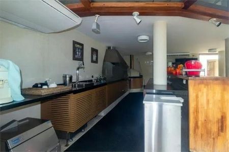 Apartamento à venda com 190m², 3 quartos e 4 vagas