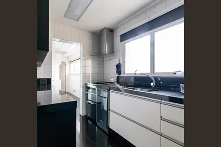 Apartamento à venda com 145m², 3 quartos e 2 vagas