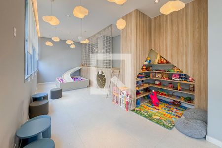 Apartamento à venda com 160m², 3 quartos e 2 vagas Apartamento à venda com 160m², 3 quartos e 2 vagasBrinquedoteca