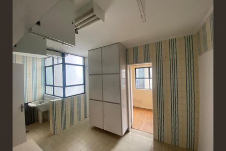 Apartamento à venda com 211m², 3 quartos e 2 vagas