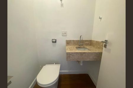 Apartamento à venda com 3 quartos, 211m² em Itaim Bibi, São Paulo